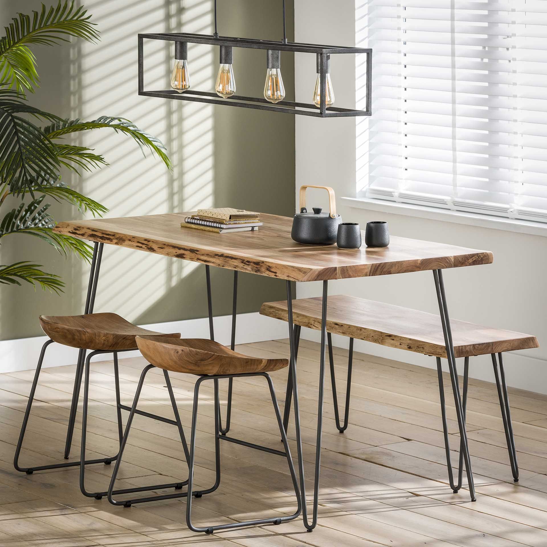 Eetkamertafel edge 130 / Massief acacia naturel