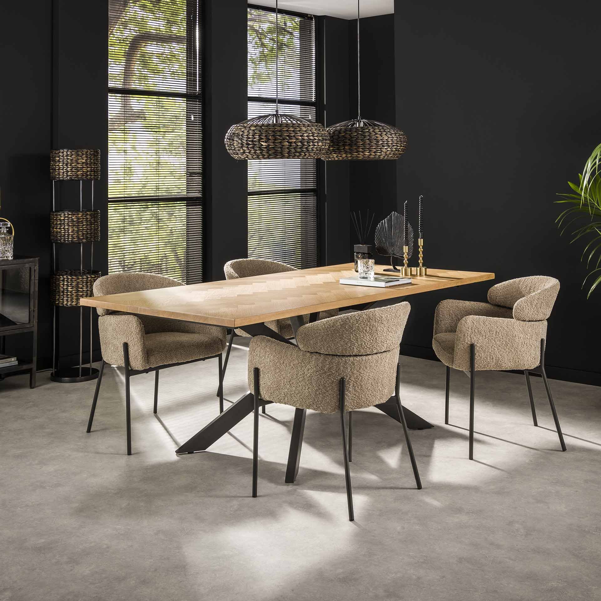 Eetkamertafel visgraat 200 x 100 naturel