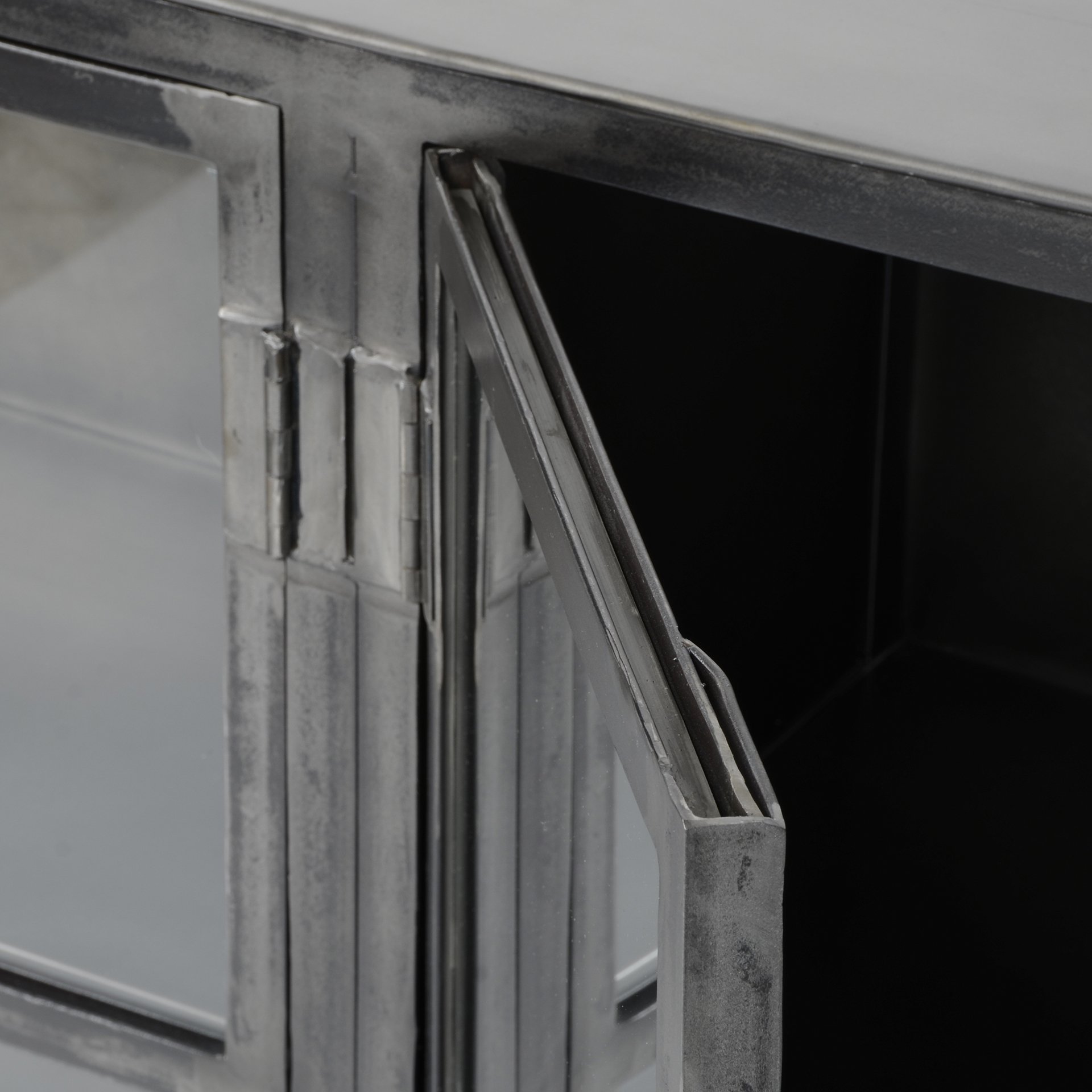 Dressoir Rift 4 d metal